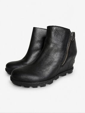 Sorel Joan of Arctic Wedge II Boots Black Leather NL3364-010 Size 8.5